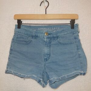 American Eagle AE Super Stretch Hi Rise Shortie Shorts in Blue Wash size 2